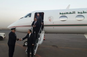 عرقاب يحل بالعاصمة البوركينابية واغادوغو في زيارة عمل