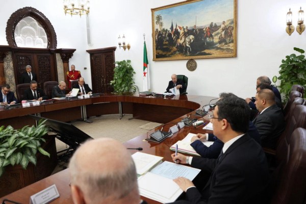 أوامر رئاسية بتنصيب تعاونيات فلاحية تابعة لـ “أغروديف” قبل نهاية مارس