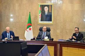 المدارس الخاصة والحج.. مشاريع هامة على طاولة الوزير الأول