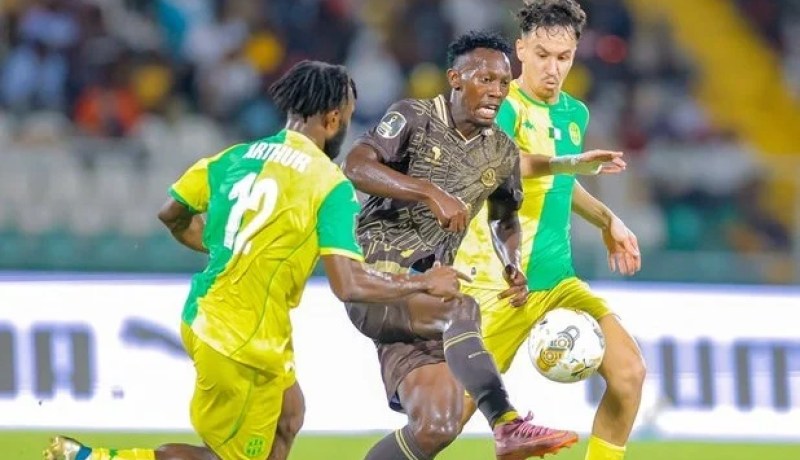 شبيبة القبائل تنهزم بثلاثية أمام يانغ أفريكانز