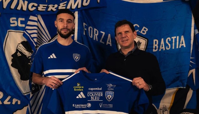 مرغم يتحدى شبيبة القبائل ويُرسّم التحاقه بـ باستيا الفرنسي