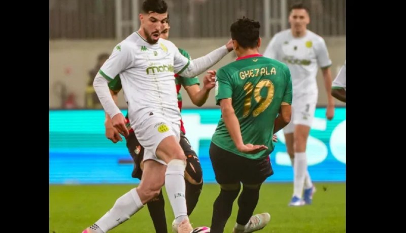 المولودية تتعثر في الكلاسيكو أمام القبائل وبلوزداد يعود بنقطة من قسنطينة