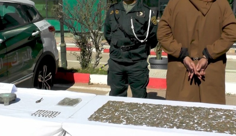 درك عين الدفلى يوقف شخصا ويسترجع كنز نقدي يضم 10200 قطعة