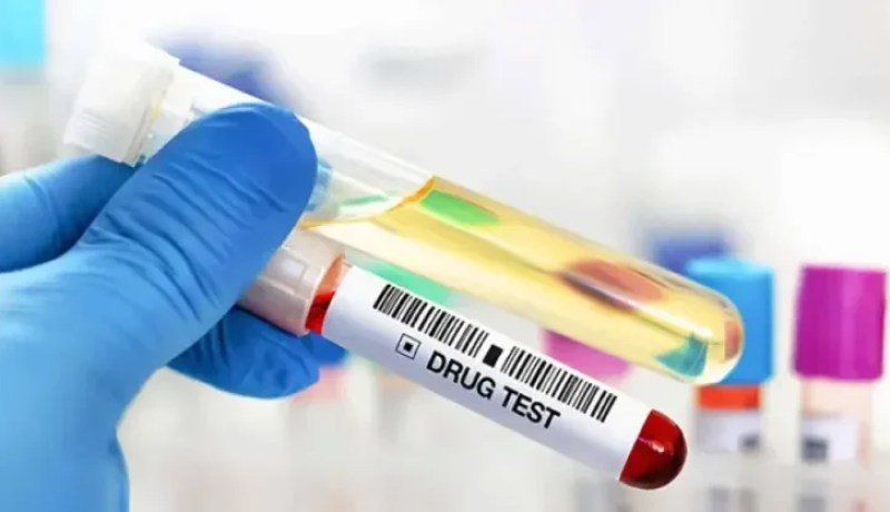 الحكومة تشترط تحاليل المخدرات والمؤثرات العقلية للتوظيف في القطاعين العام والخاص