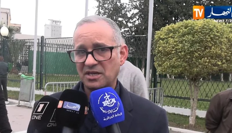 بوحبيني: “يشرفنا مواجهة قدامى المنتخب الجزائري ونطمح لمشاركات إفريقية وعالمية”