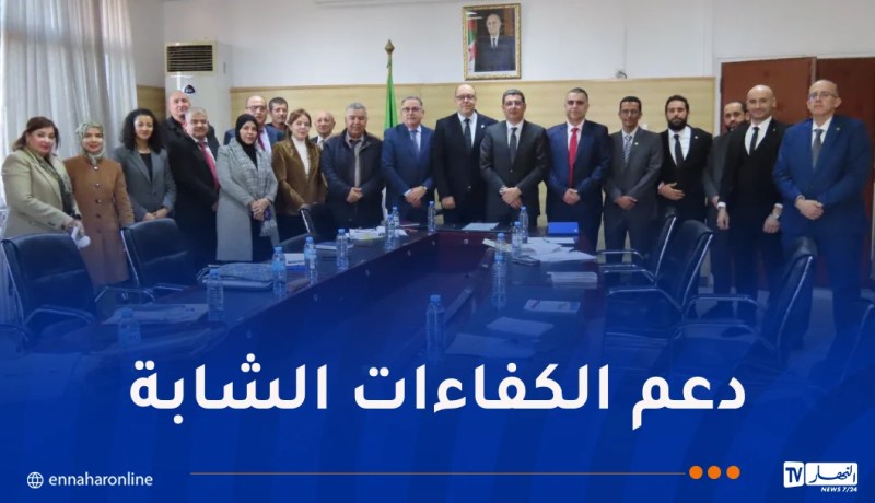 وزير الصحة يُؤكد على ترسيخ ممارسة صيدلانية عصرية