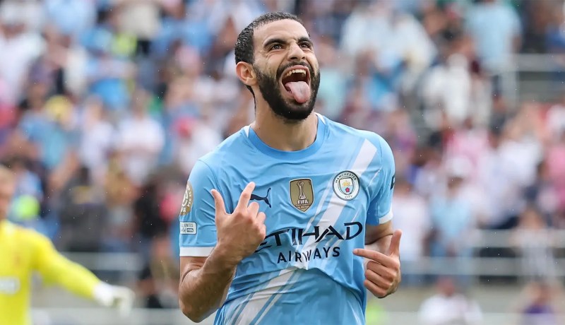 آيت نوري في التشكيلة المثالية لنصف نهائي كأس الرابطة الإنجليزية