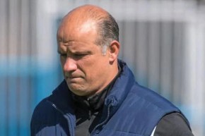 عمروش مدربا جديدا لوفاق سطيف خلفا للصربي ميتشو