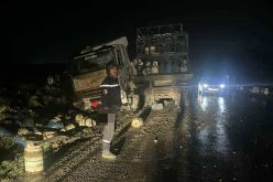 باتنة.. جريح في انقلاب شاحنة لنقل غاز بوتان