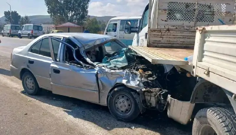 بومرداس.. وفاة شخص في اصطدام تسلسلي بين 4 سيارات وشاحنة بالأربعطاش