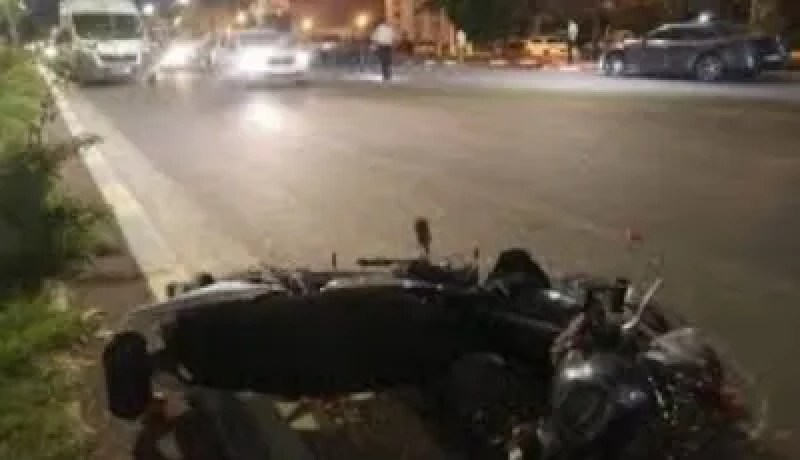 معسكر.. وفاة شاب في اصطدام بين سيارة ودراجة نارية بتيغنيف