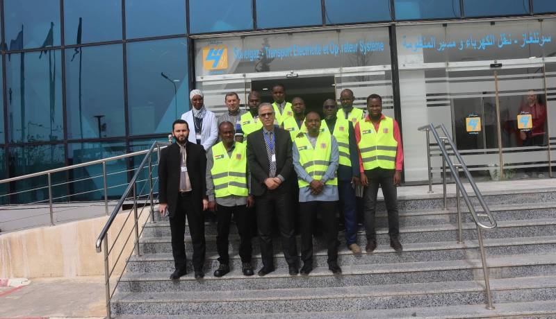 وفد من الشركة النيجرية للكهرباء يزور المركز الوطني للتحكم