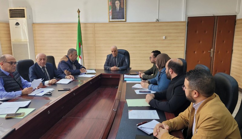 الأمين العام لوزارة الصحة يستقبل أعضاء النقابة المستقلة لبيولوجيي الصحة العمومية