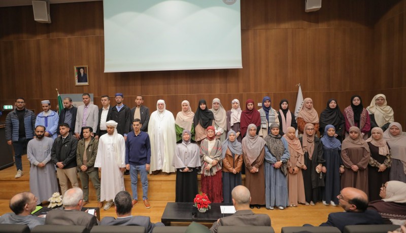 عميد جامع الجزائر يشرف على احتفالية انطلاق التكوين في طور الدكتوراه للدفعة الثانية