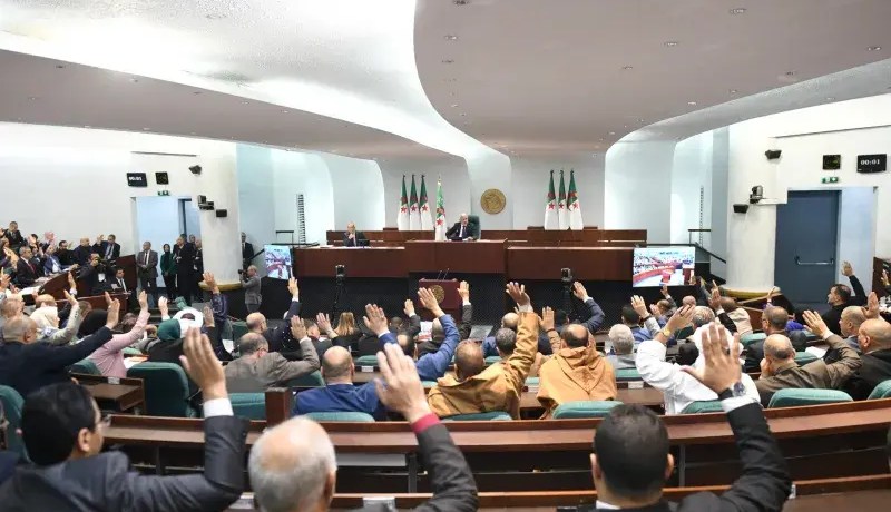 المصادقة على مشروع قانون التنظيم الإقليمي للبلاد