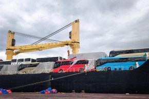 تيرصام تعلن وصول حافلات TS11 بسعة 51 راكبًا إلى ميناء جن جن