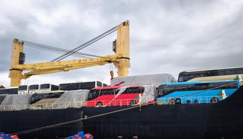 تيرصام تعلن وصول حافلات TS11 بسعة 51 راكبًا إلى ميناء جن جن