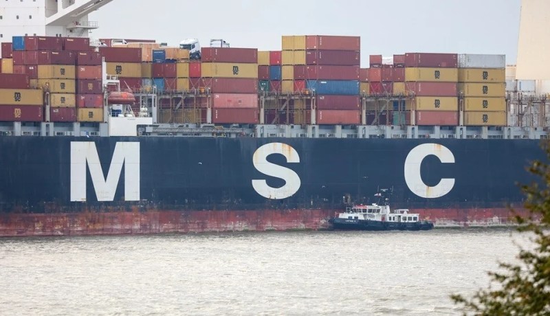 شركة إم إس سي تطلب من سفنها في الخليج التوجه لملاذ آمن