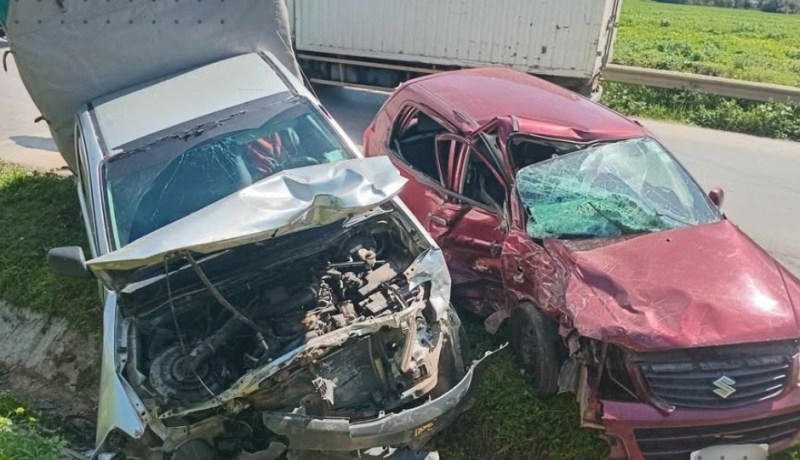 تيبازة.. 3 جرحى في اصطدام بين سيارتين ببوركيكة 