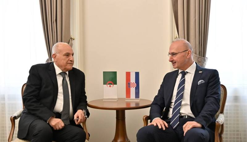 عطاف يجري مباحثات مع نظيره الكرواتي حول التعاون الثنائي والقضايا الدولية