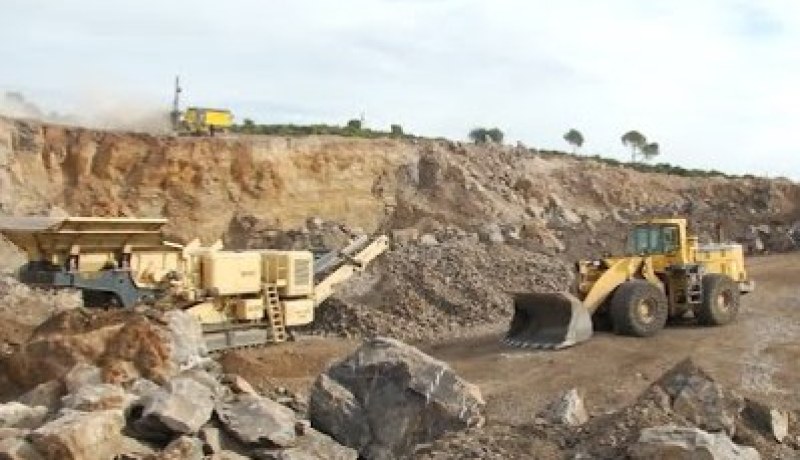 إنطلاق أشغال تهيئة مدخل منجم الزنك والرصاص بتالة حمزة وأميزور