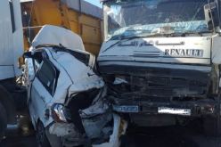 الوادي.. قتيل و4 جرحى في اصطدام بين شاحنتين وسيارة بالرقيبة