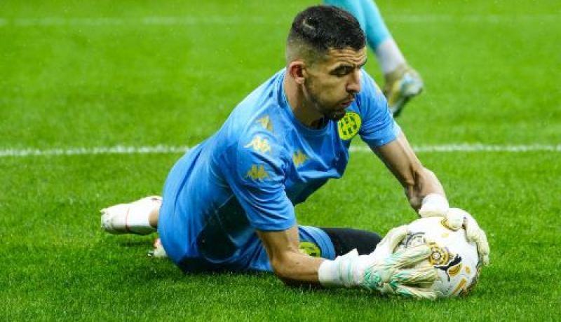 قايا مرباح لاعب الشهر في البطولة المحترفة