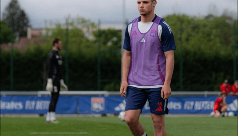 مهاجم ليون على أعتاب الانضمام للمنتخب الأولمبي !