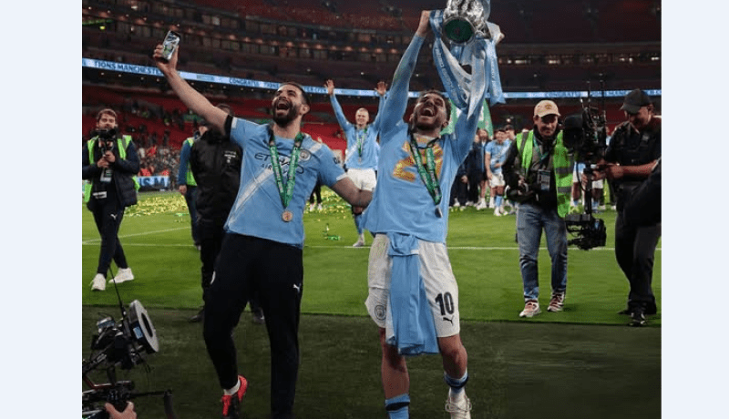 آيت نوري يحقّق أول ألقابه بقميص مانشستر سيتي