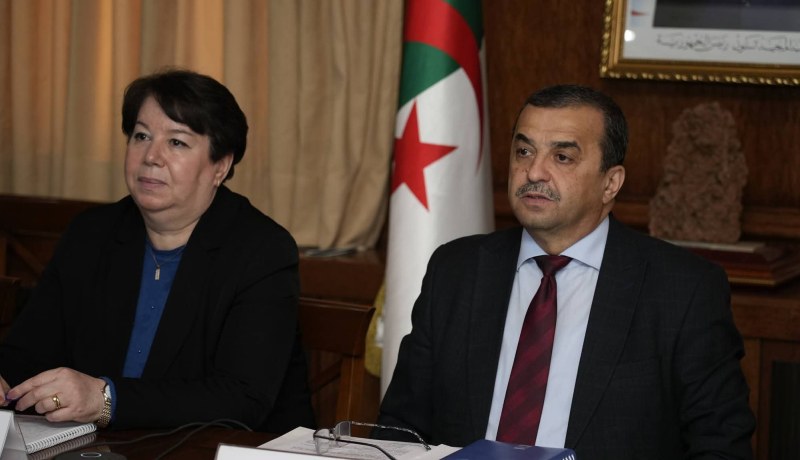 عرقاب يتباحث مع نظيره الإيفواري لتعزيز التعاون الثنائي