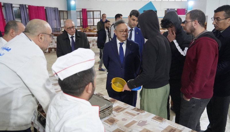 بداري يزور إقامات جامعية بالعاصمة ويطلع على أوضاع الطلبة