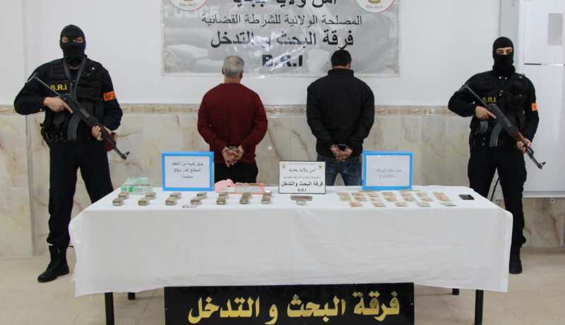BRI بجاية تطيح بشقيقين يحترفان ترويج المخدرات وحجز قرابة 1.5 كلغ من الكيف