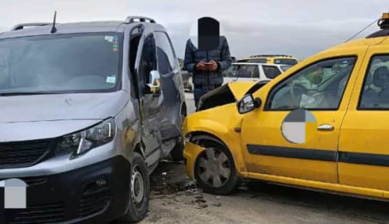 باتنة.. إصابة 6 أشخاص في اصطدام بين سيارتين بمروانة
