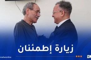 وزير التعليم العالي يزور نجل الشهيد مصطفى بن بولعيد بالمستشفى
