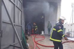 قسنطينة.. إخماد حريق مستودع لتخزين مادة البلاستيك