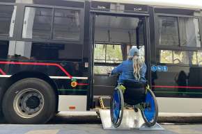 ايتوزا: هذه أبرز تجهيزات وتسهيلات الحافلات الجديدة لراحة ذوي الهمم