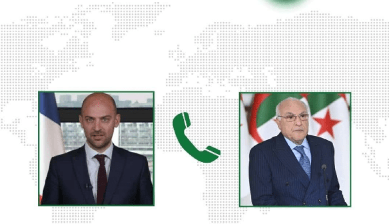 عطاف يستعرض الوضع في لبنان والتطورات الخطيرة في الشرق الأوسط مع نظيره الفرنسي