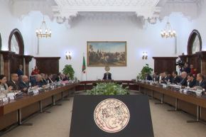 مجلس الوزراء: الجزائر ستتسلم أكثر من 110 مليون دولار من الأموال المنهوبة بسويسرا