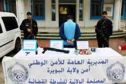 البويرة.. الإطاحة بشخص ينشط ضمن شبكة وطنية مختصة في المتاجرة بالأسلحة النارية والذخيرة