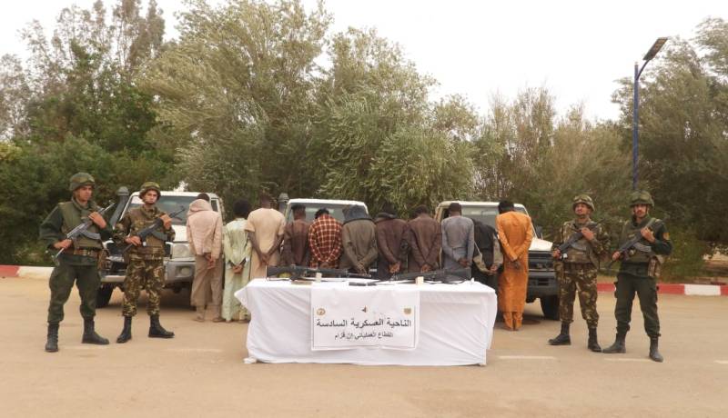 توقيف 34 تاجر مخدرات وإحباط إدخال 2.86 قنطار من “المخدرات” قادمة من المغرب