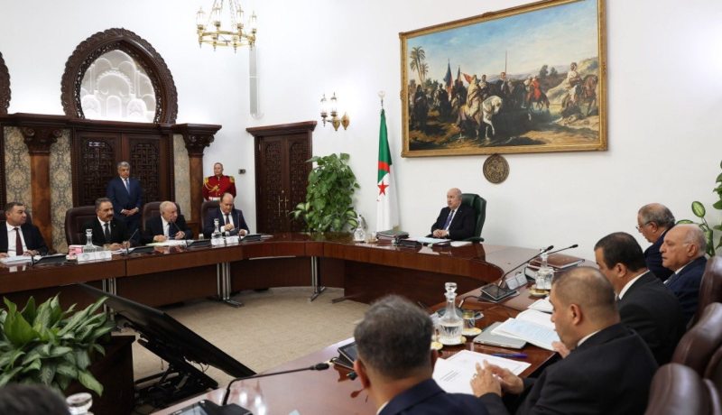 الرئيس تبون يشدد على تطوير قطاع المناجم ويأمر بعرض مخطط استكشافي أمام مجلس الوزراء