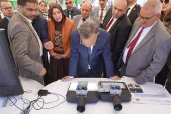 بداري يزور وحدة تنمية الأجهزة الشمسية ببوسماعيل