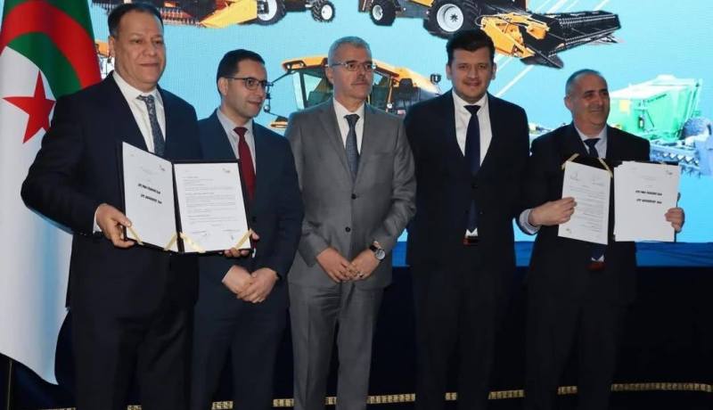 اتفاقية لاقتناء جرارات وآلات الحصاد محلية الصنع 