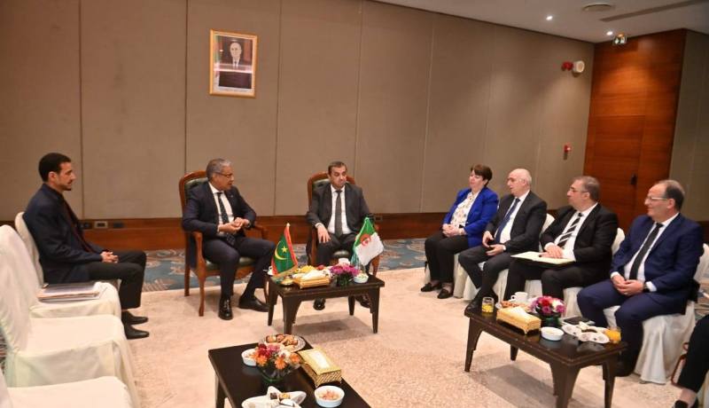 عرقاب ونظيره الموريتاني يبحثان تعزيز التعاون في المحروقات وتوسيع الشراكة