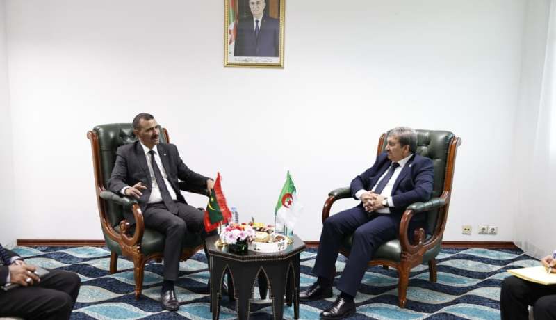 وزير الاتصال يلتقي نظيره الموريتاني