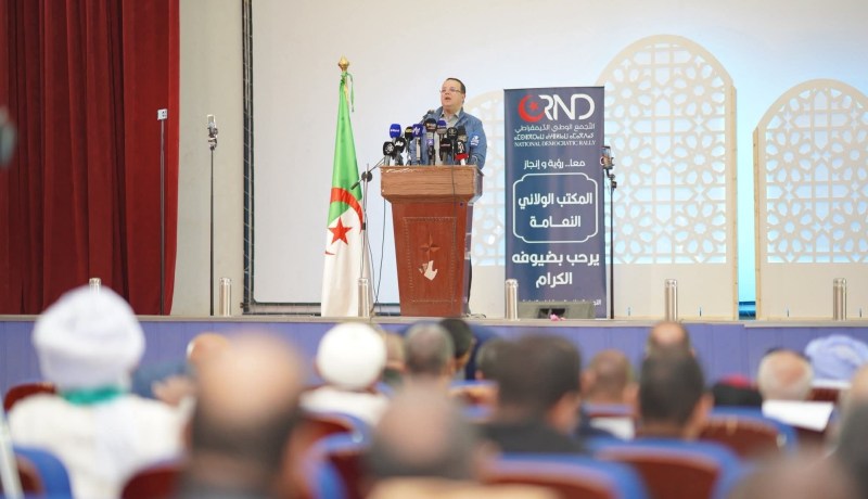 بودن: لا يمكن لأي سياسي أجنبي الإعتقاد بأنه قادر على ابتزاز الجزائر