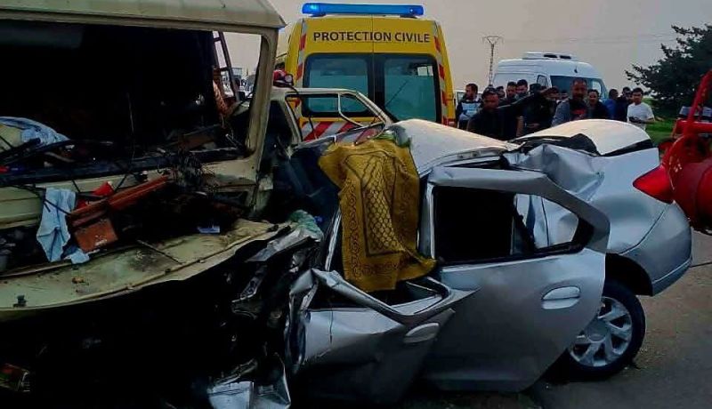 تيارت.. قتيلان وجريح في اصطدام بين شاحنة وسيارة بمهدية