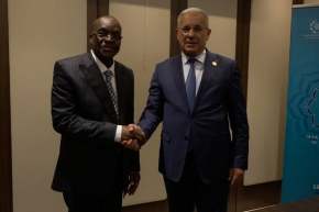 بوغالي يجري لقاءً ثنائيًا مع نظيره الغاني