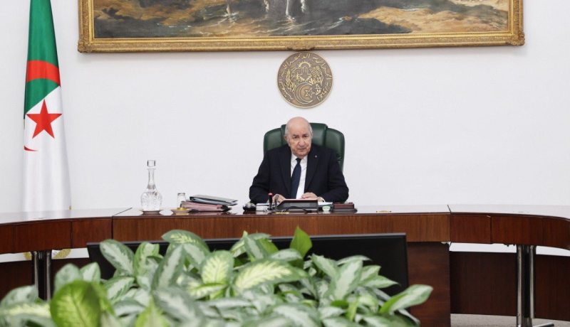 الرئيس تبون يأمر بتسريع تطوير قطاع المناجم وبلوغ تصدير الفوسفات في 2027