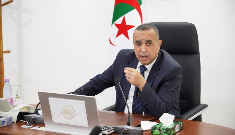 وزير الطاقة يترأس اجتماعا موسعا حول التحضير لصائفة 2026